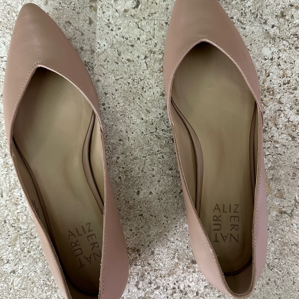 Naturalizer Women's Pink Flats